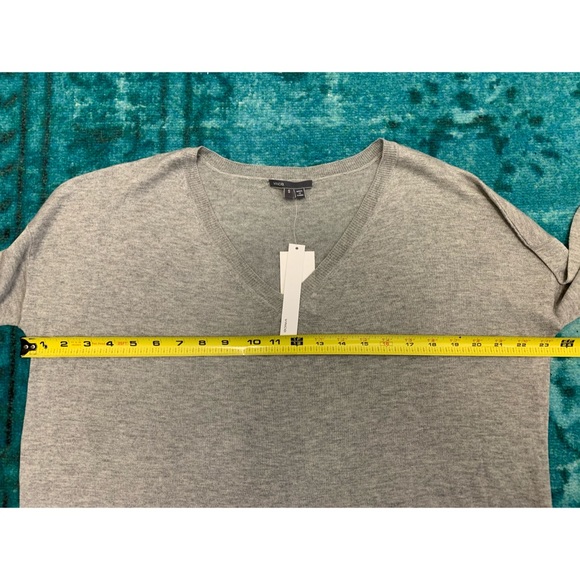 Vince Silk & Cashmere V-Neck Sweater Grey Small - Picture 8 of 11